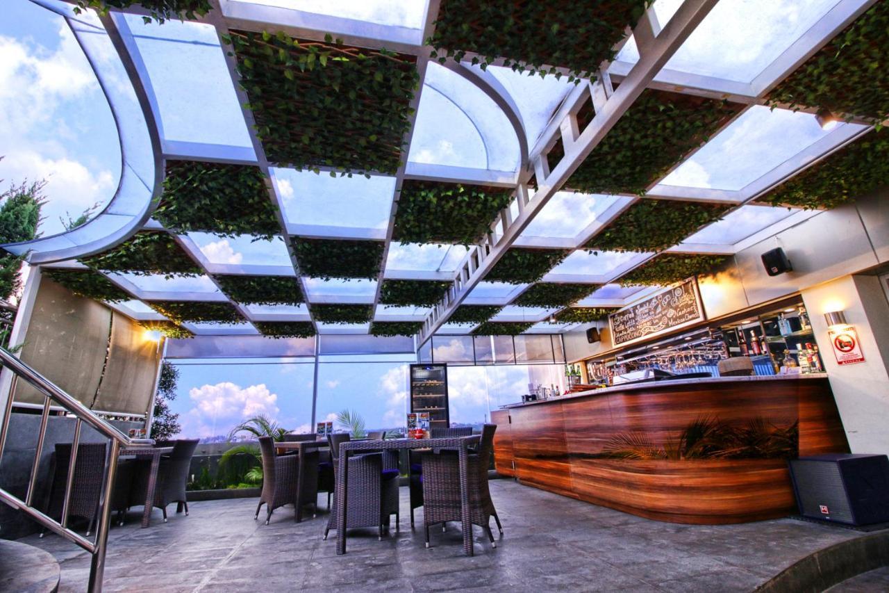 Platinum Adisucipto Hotel & Conference Center Kalasan Exterior photo